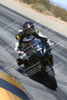 media/Mar-20-2025-Racers Edge (Thu) [[0731d8e3a1]]/2-B Group/Session 4 (Turn 3 Inside)/